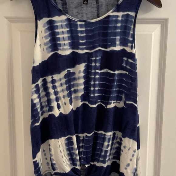 Signature Studio Tie Dye Tank Top - Size Large - Picture 2 of 8